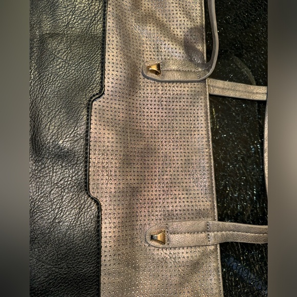 Madison west purse - Picture 8 of 10